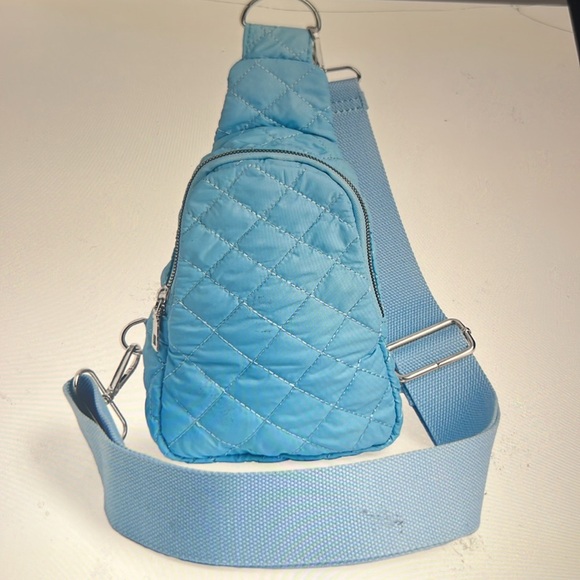 Blue purse crossbody Coco and Carmen Rhea NWT - Picture 1 of 8